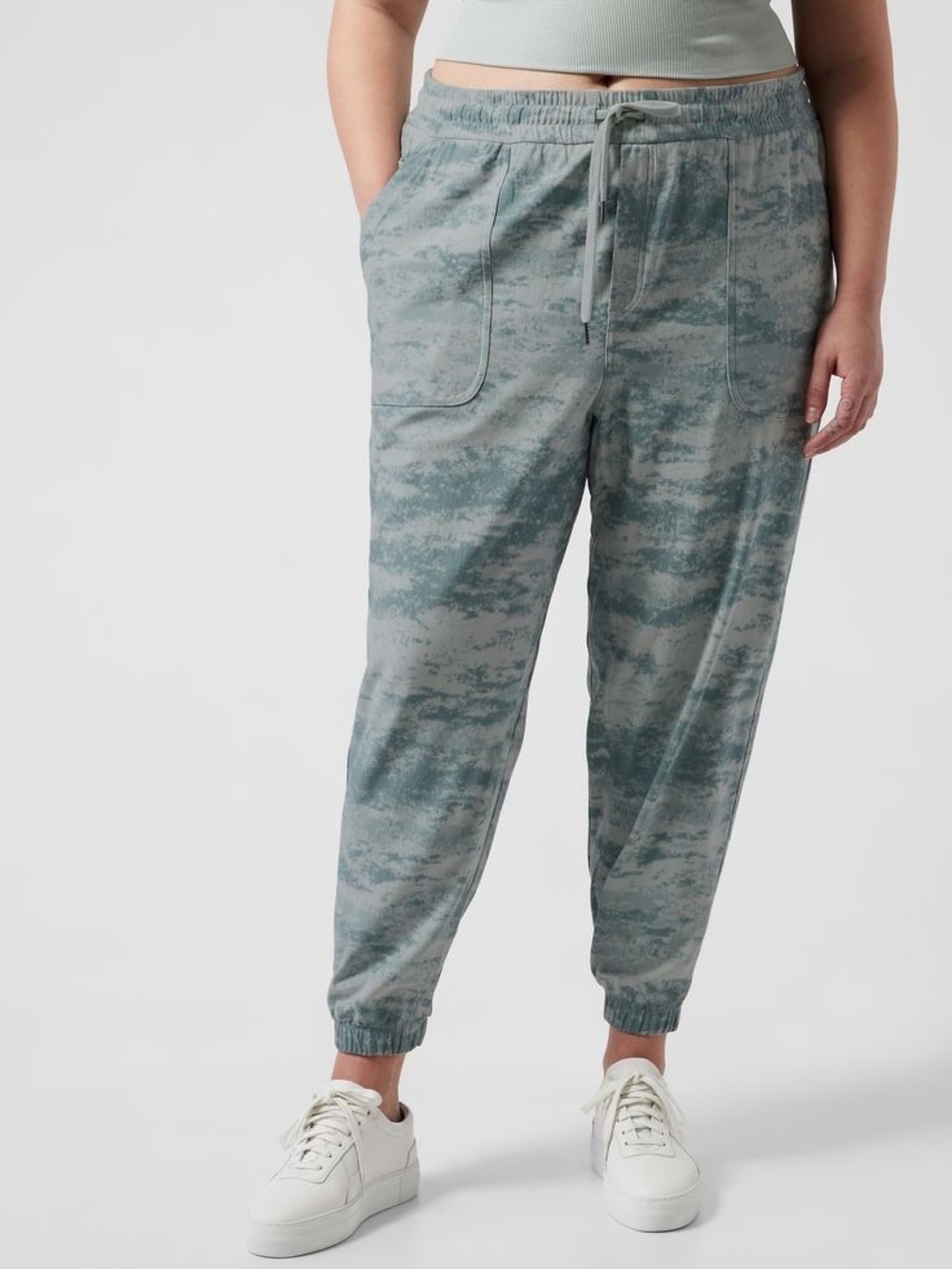 Athleta Farallon Printed Jogger Pants, Fog Camo Sage Green, Size 3X